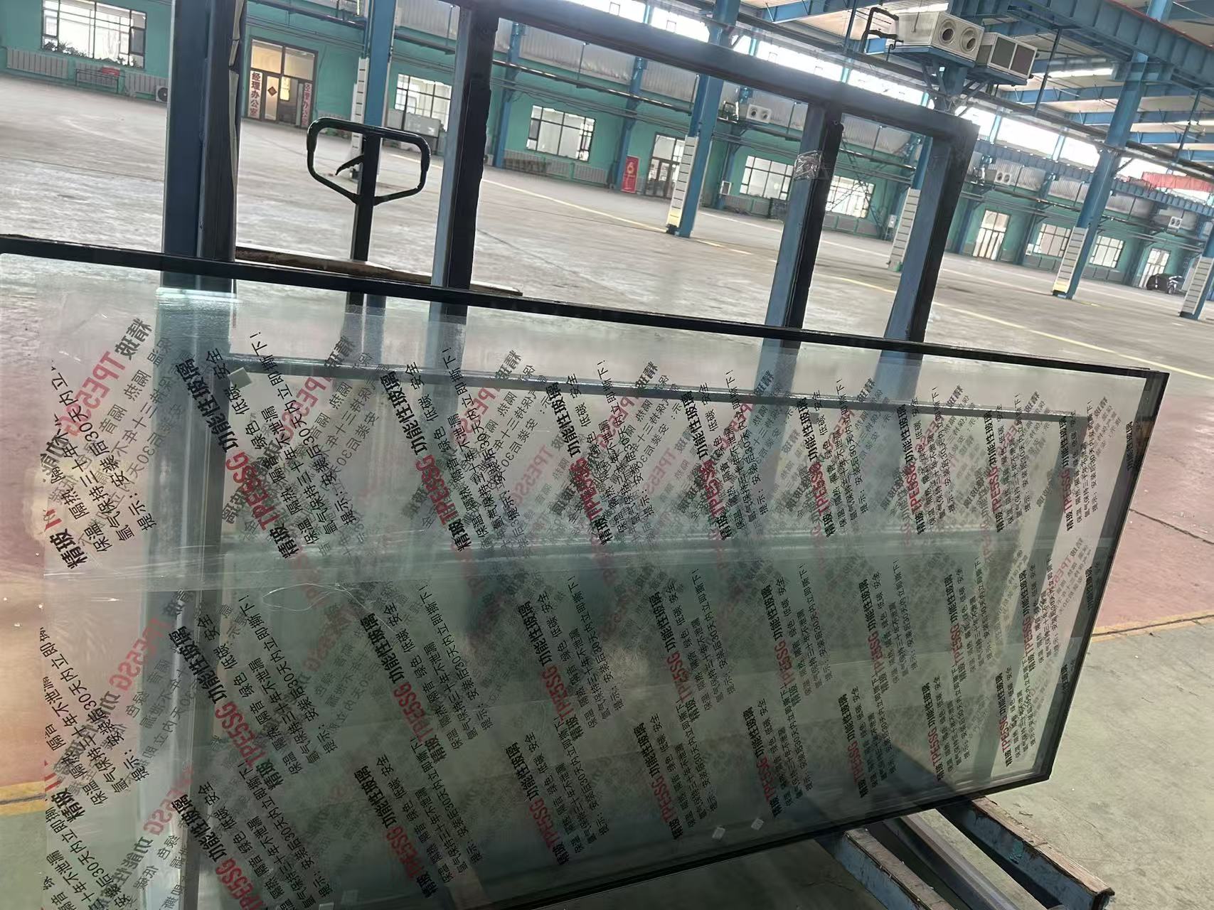 周口市玻璃源头工厂夹层夹丝玻璃 - 方案